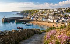 Article Image for A First-Time Visitor's Guide to Britain's Coastal Towns