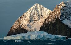 Article Image for Antarctic Tourism and Its Environmental Cost
