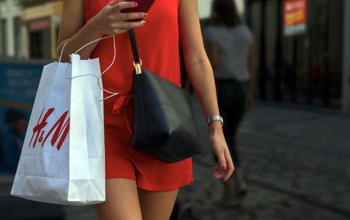 Article Image for Lifestyle Trends Shaping Consumer Behavior Globally